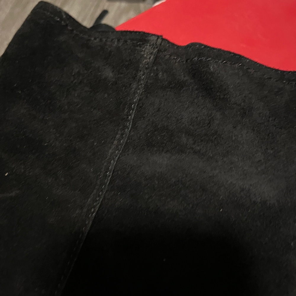 Naughty monkey Black Suede Knee-High Boots - Picture 4 of 4